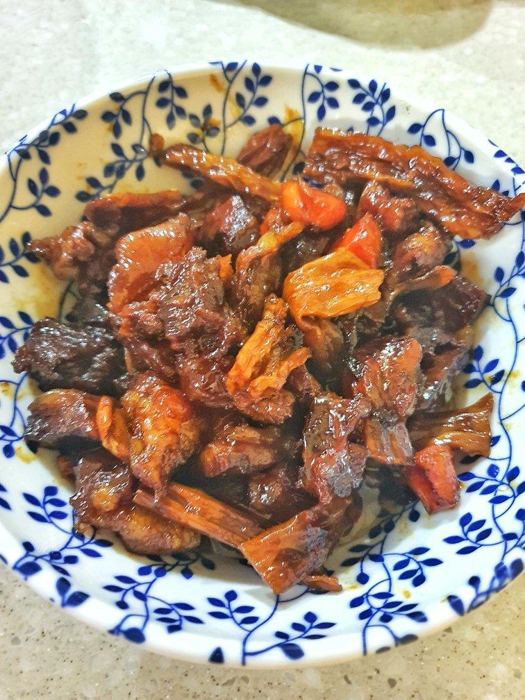 红烧牛腩