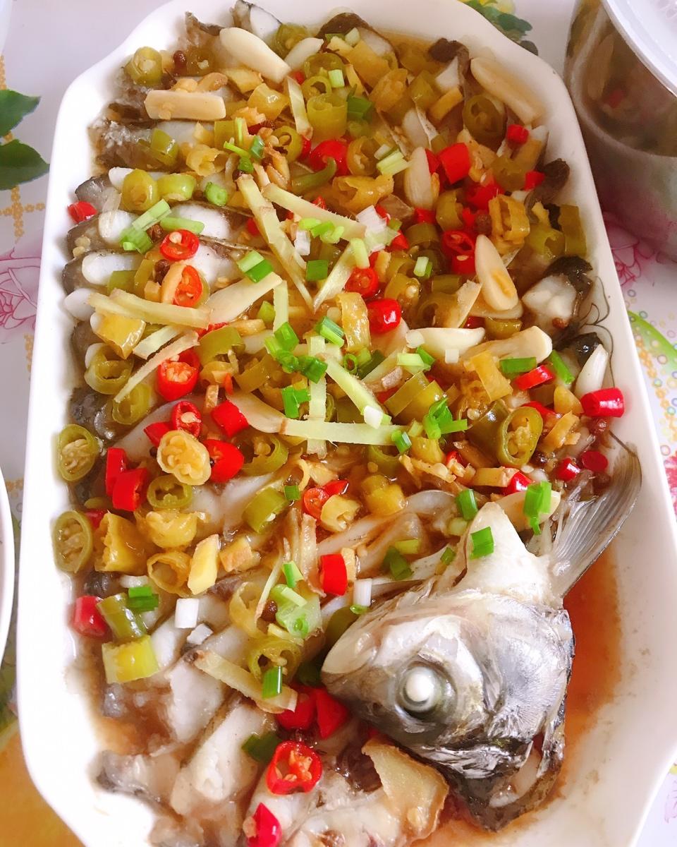 孔雀开屏清蒸鱼