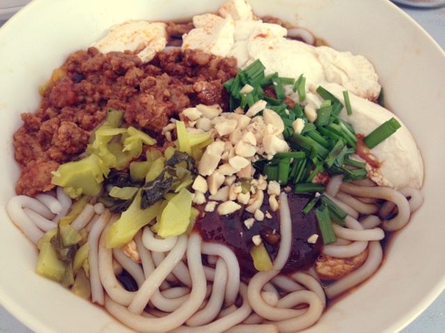 私房豆花米线[家简呈厨·私房米线]