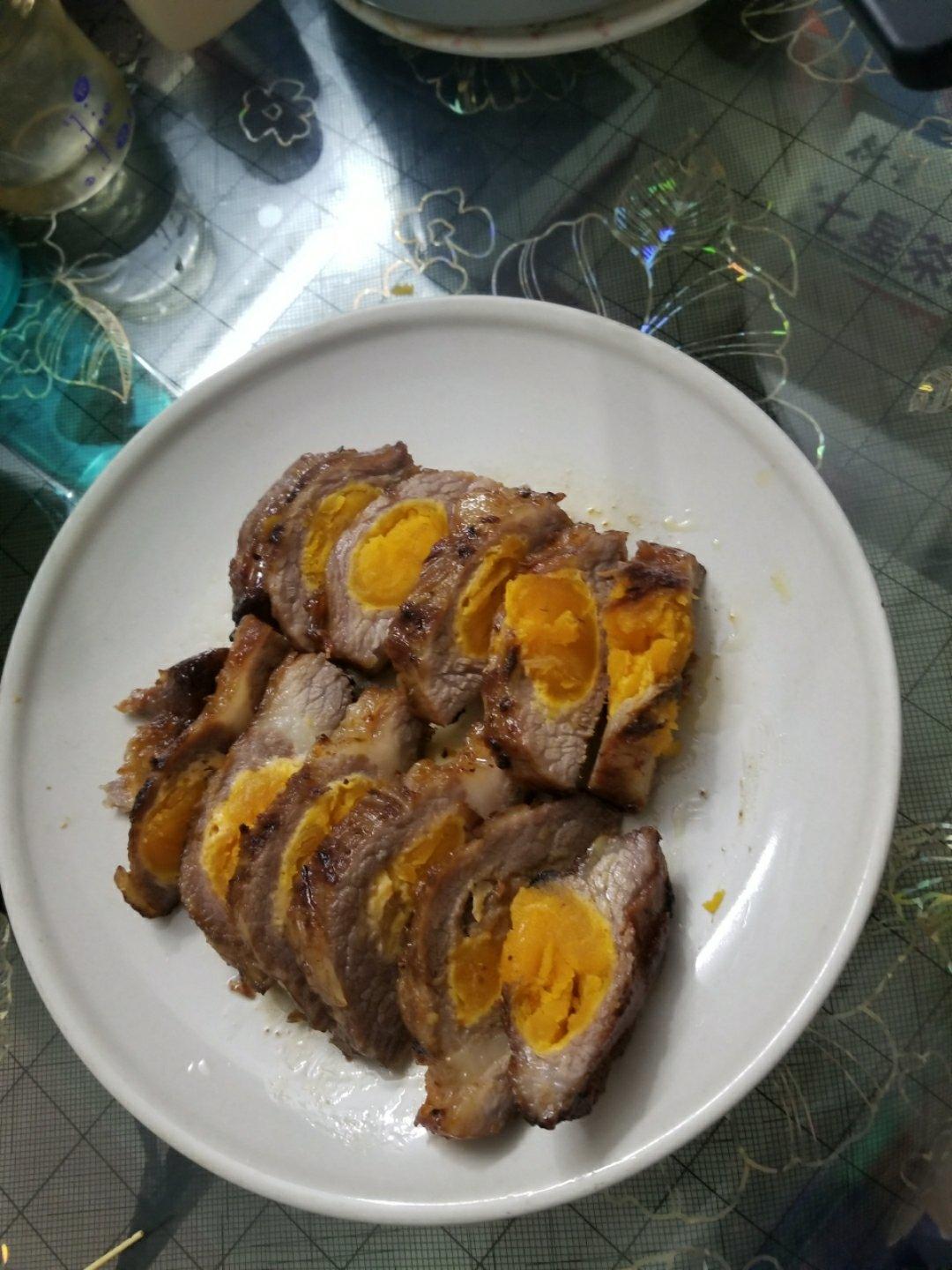咸蛋叉烧肉（好吃得爆炸）
