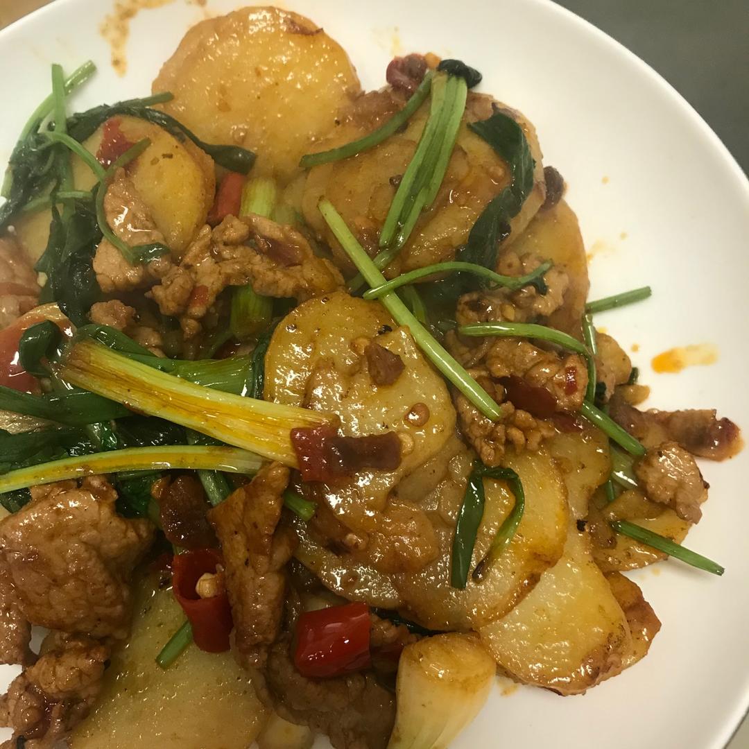 干锅土豆片
