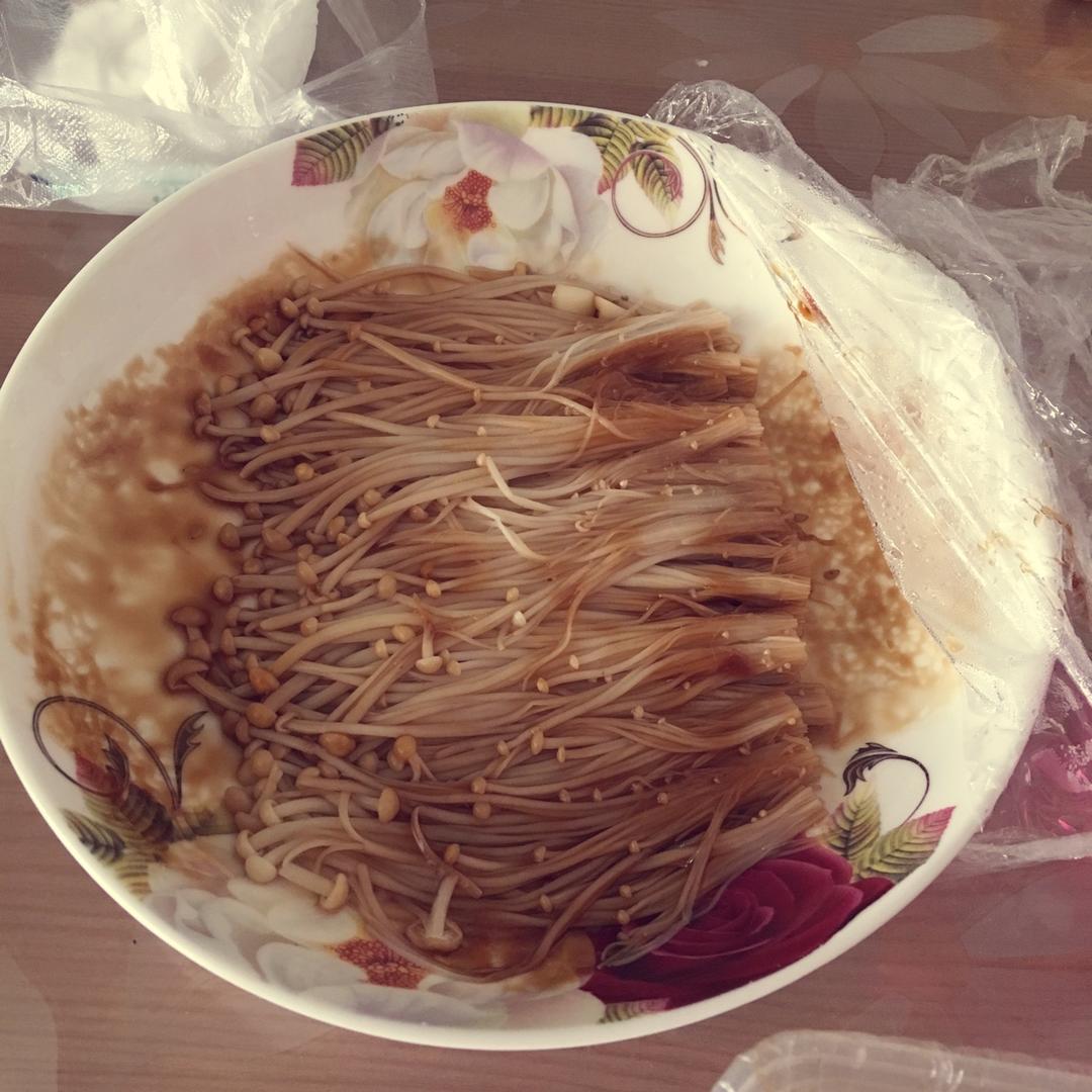 蚝油金针菇
