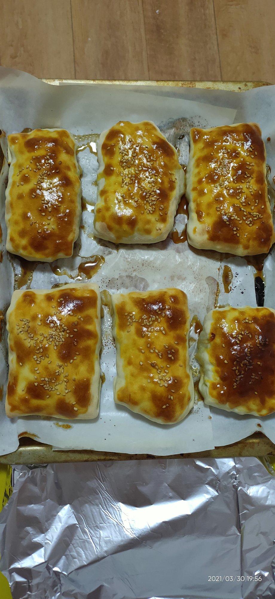 星星888820做的正宗新疆羊肉烤包子烤箱版