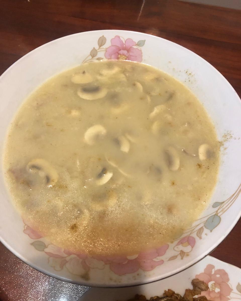 超惊艳奶油蘑菇汤(牛奶版本)