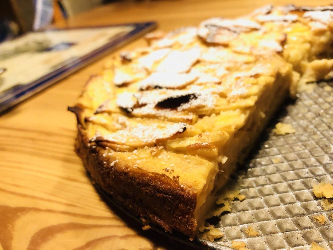 苹果隐形蛋糕 零失败的美味神奇蛋糕
★快手美味甜品★