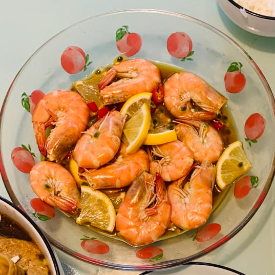 酸酸辣辣柠檬虾
