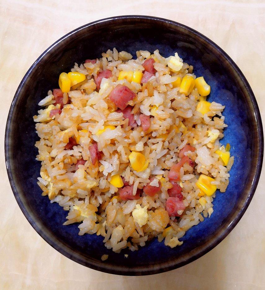 酱油蛋炒饭不可能难吃