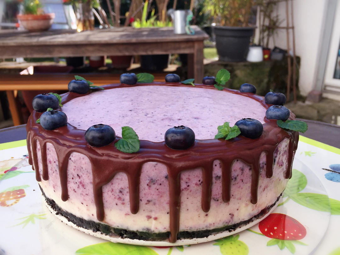 超梦幻的渐变蓝莓冻芝士