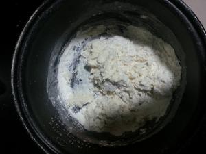 芝麻葡萄干芝士面包的做法 步骤2