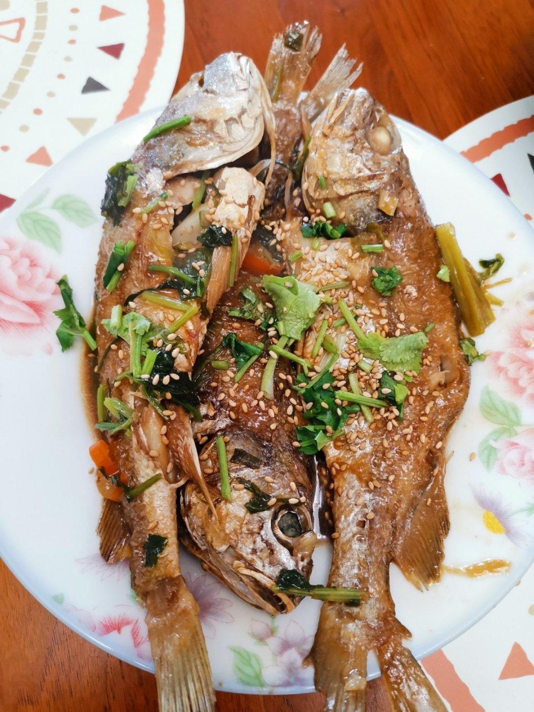 红烧小黄鱼