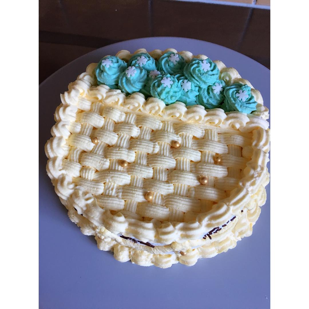 裱花奶油草莓蛋糕🍰（含详细抹面裱花教程）