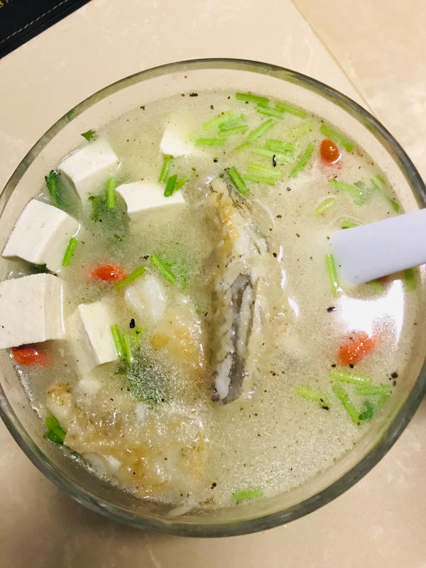 低脂低卡高蛋白的龙头鱼豆腐汤