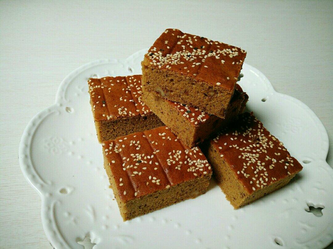 冒个泡泡oo做的红枣糕