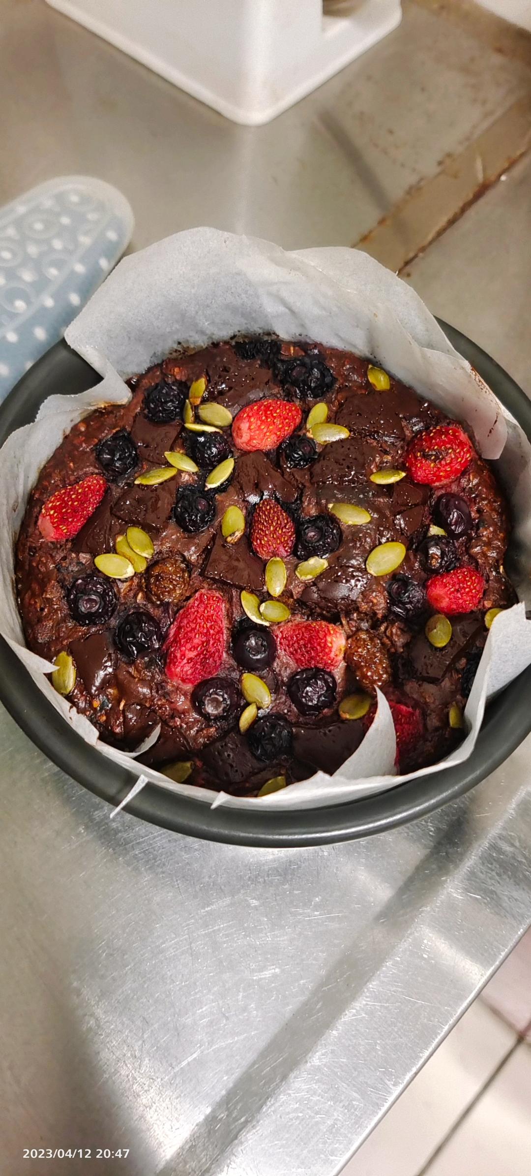 💟蓝莓香蕉巧克力燕麦蛋糕｜无油无面粉