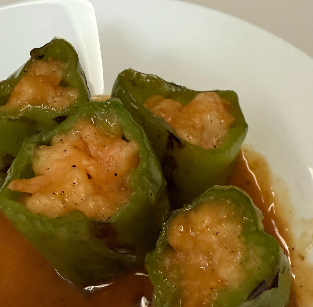 超下饭的青椒酿虾滑