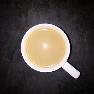 凹造型利器－Moomin姆明咖啡拉花的做法 步骤1