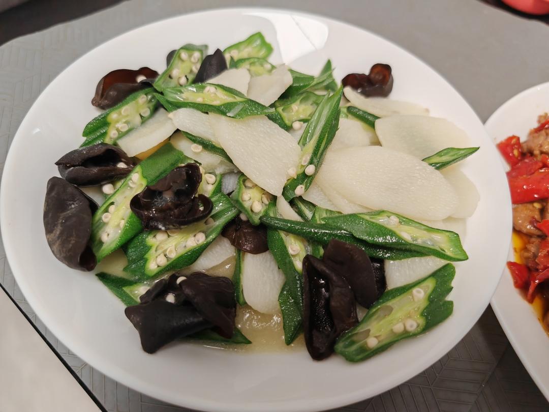 秋葵炒山药