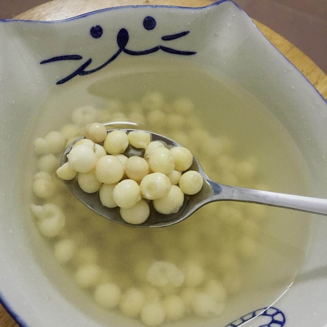 炸鸡麻麻做的糖水鸡头米