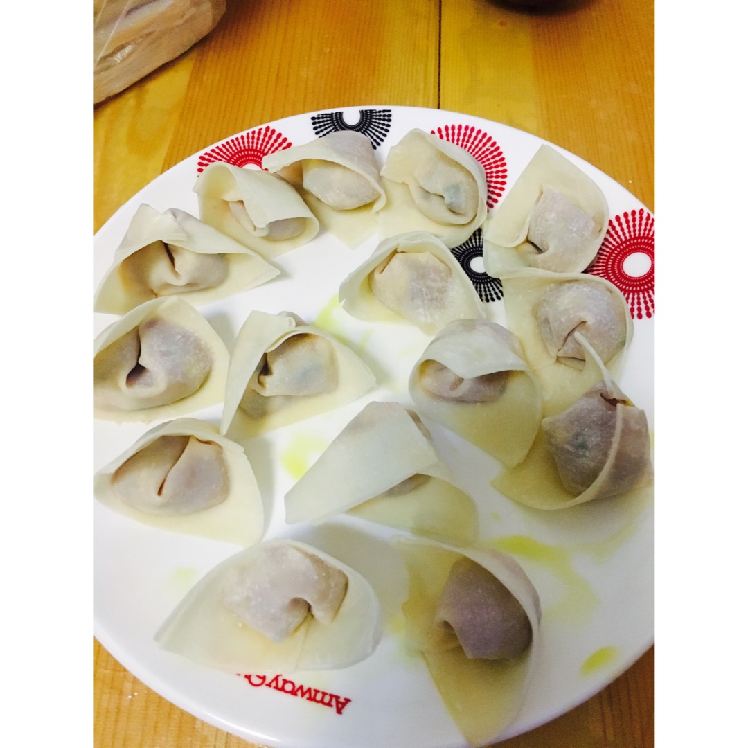 鲜肉虾仁玉米馄饨