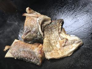特色湘菜～刨腌鱼的做法 步骤4
