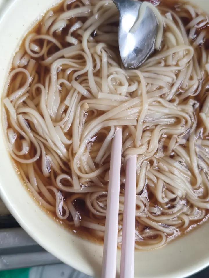 一碗热汤面