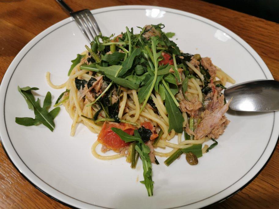 Tuna Bucatini吞拿鱼通心粉