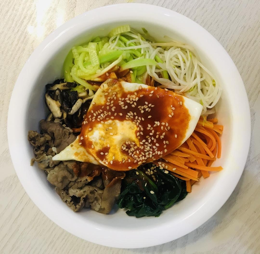 石锅拌饭