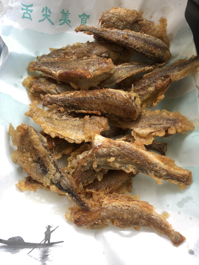 酥炸小黄鱼