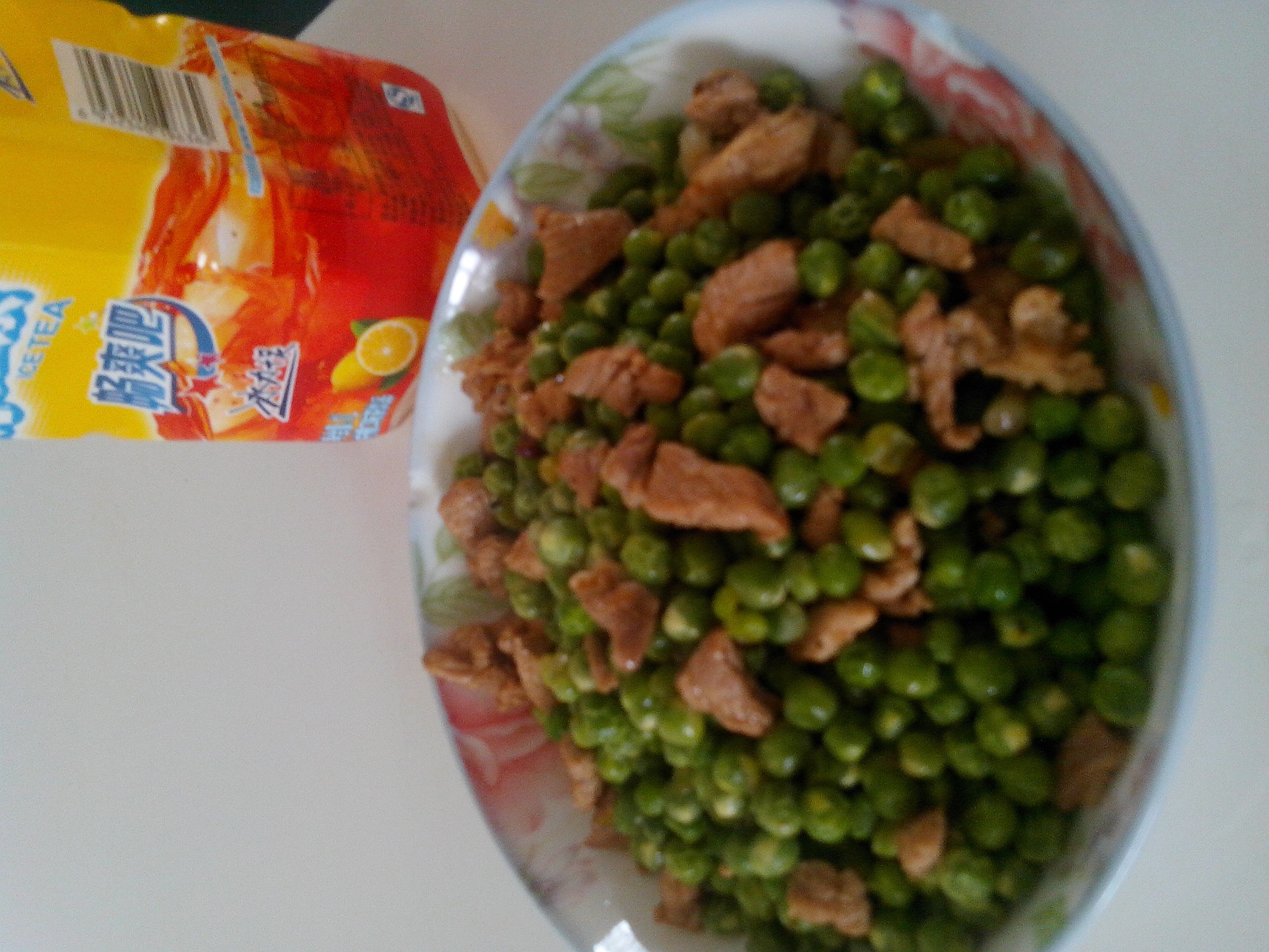 青豌豆炒肉丁