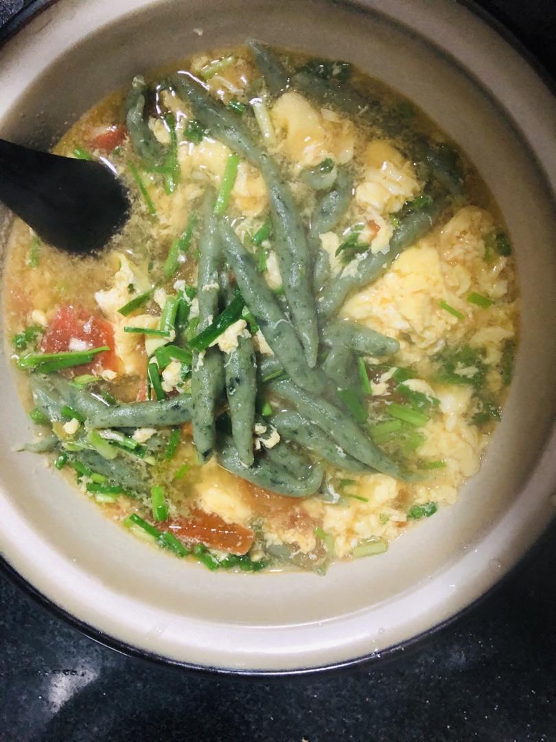 剪刀菠菜面