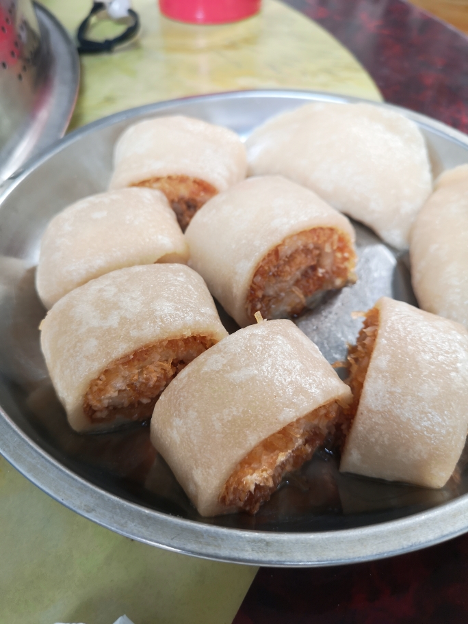 简单美味的木薯椰丝卷的做法
