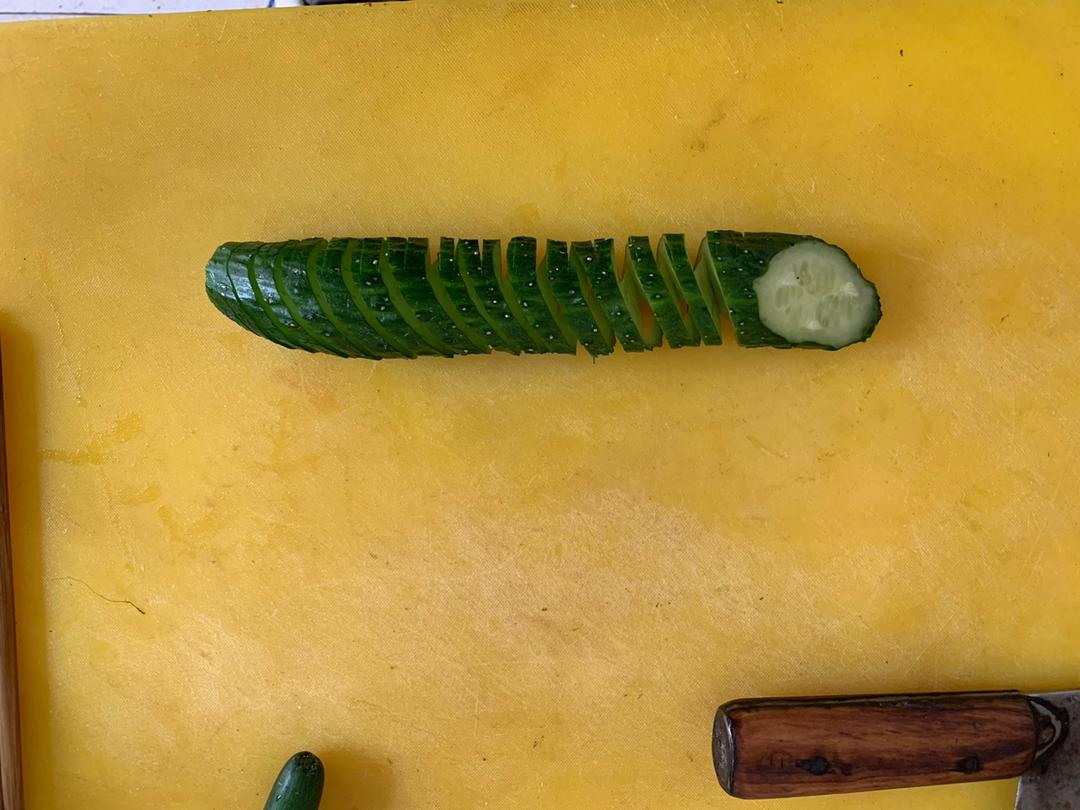 响油黄瓜