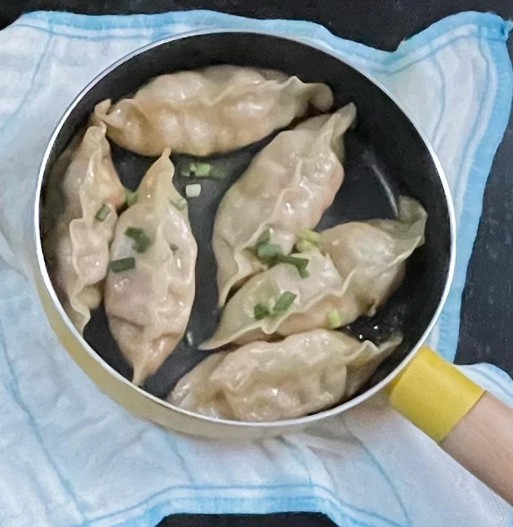 好吃快捷的煎饺（任意饺子可做）