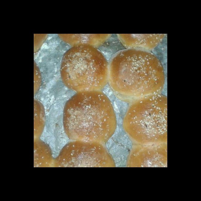 大人小孩都爱不释口的【蜂蜜牛奶小餐包】