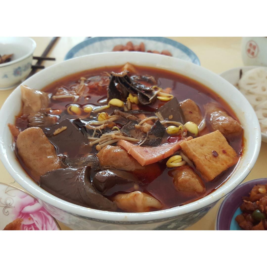 麻辣鲜香毛血旺