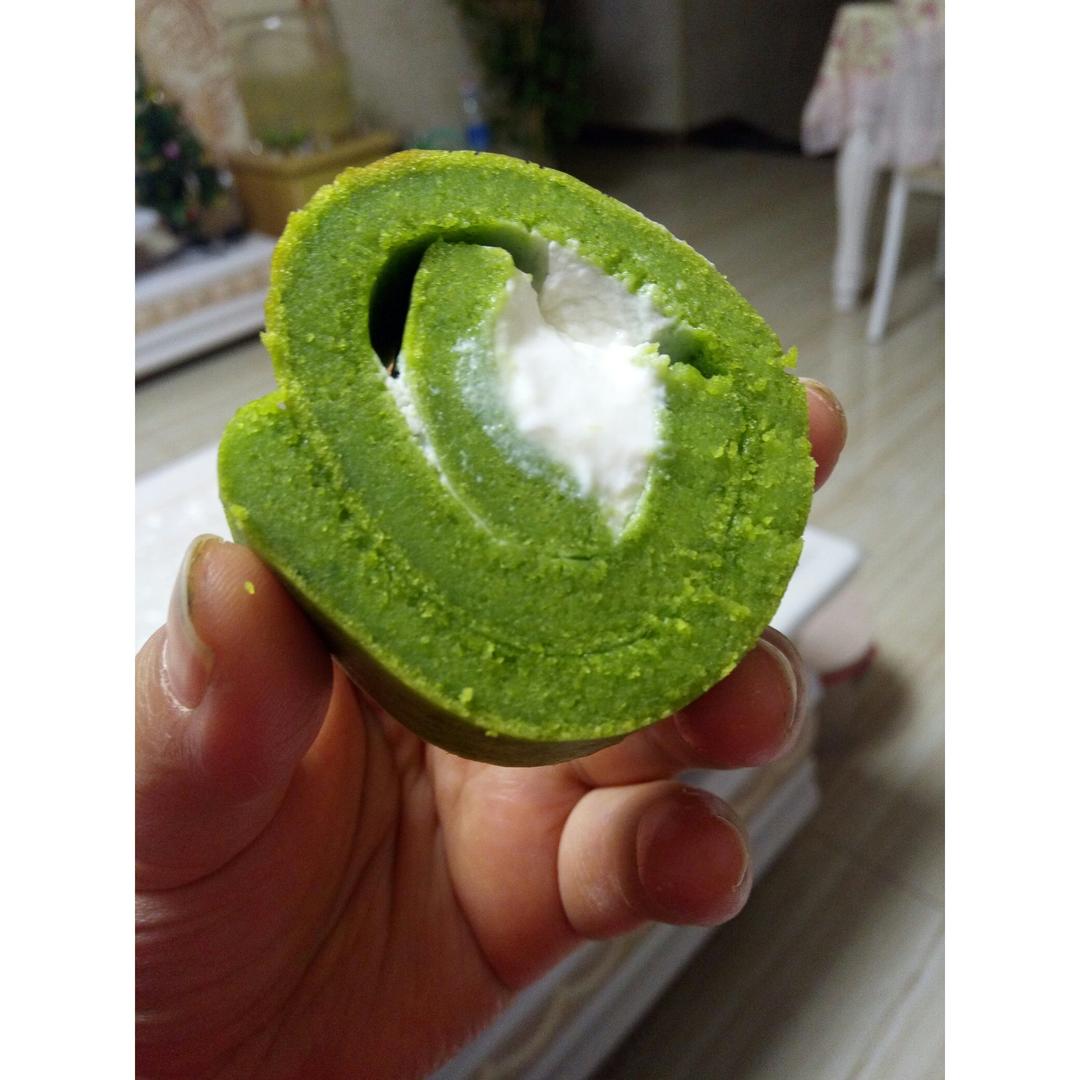 菠菜蛋糕卷