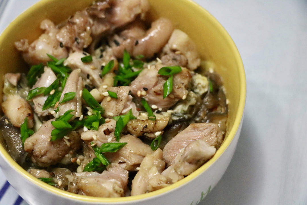 日本盖浇饭始祖亲子丼
