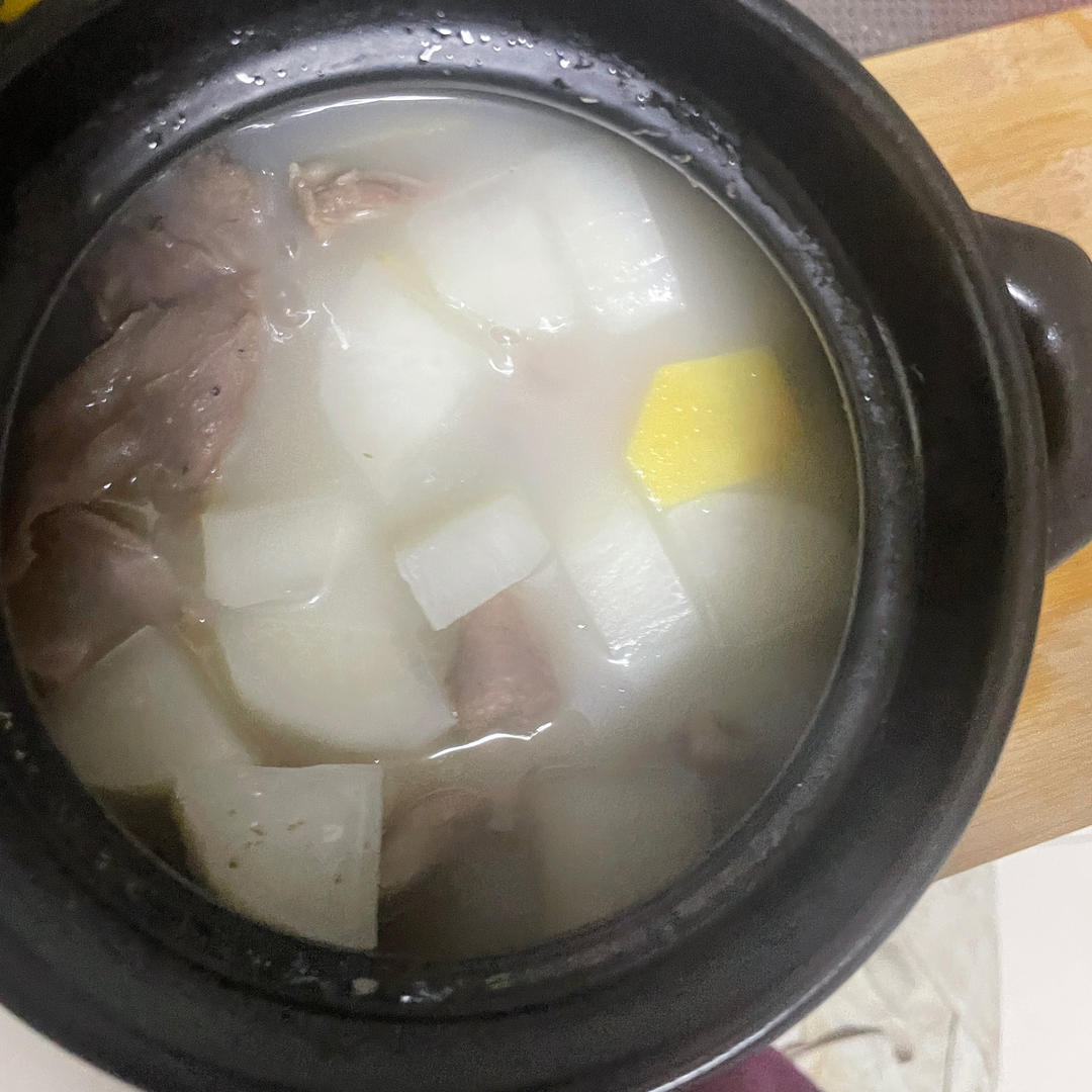 羊骨汤