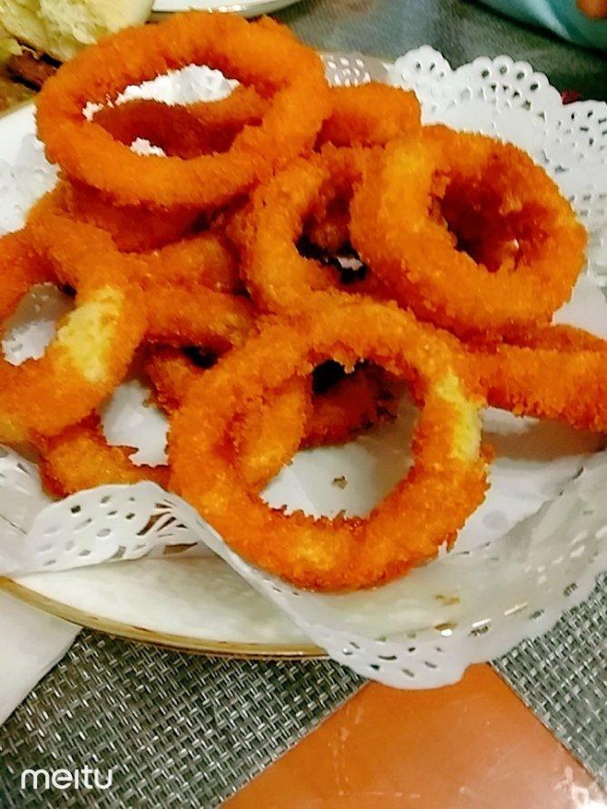 炸鱿鱼圈