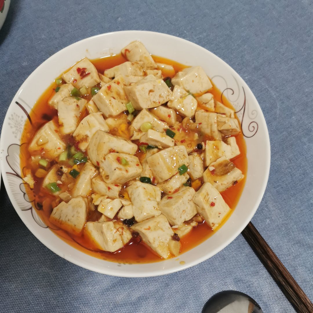 最简单的家常素炒豆腐图片