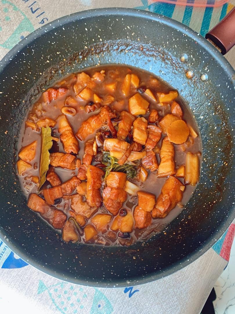红烧肉炖土豆（丝毫不腻）