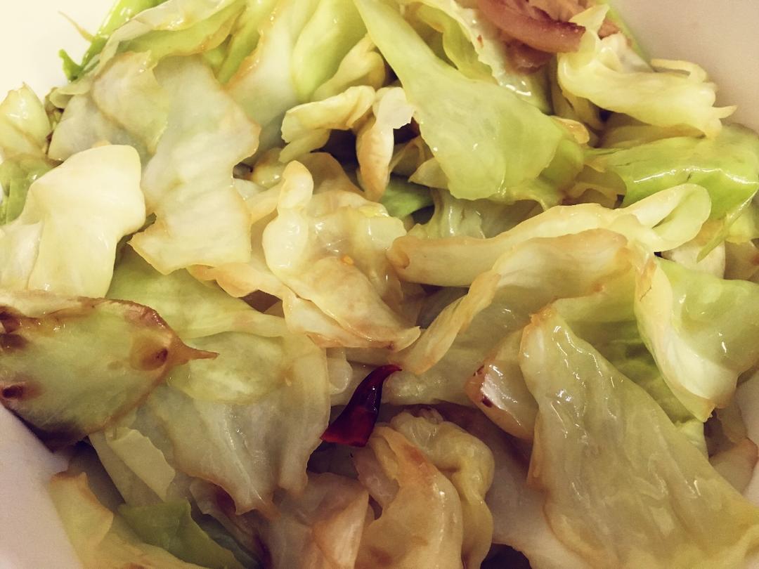 灬小舟做的阿婆手撕包菜阿婆手撕包菜家常菜首页登录注册作品动态菜单