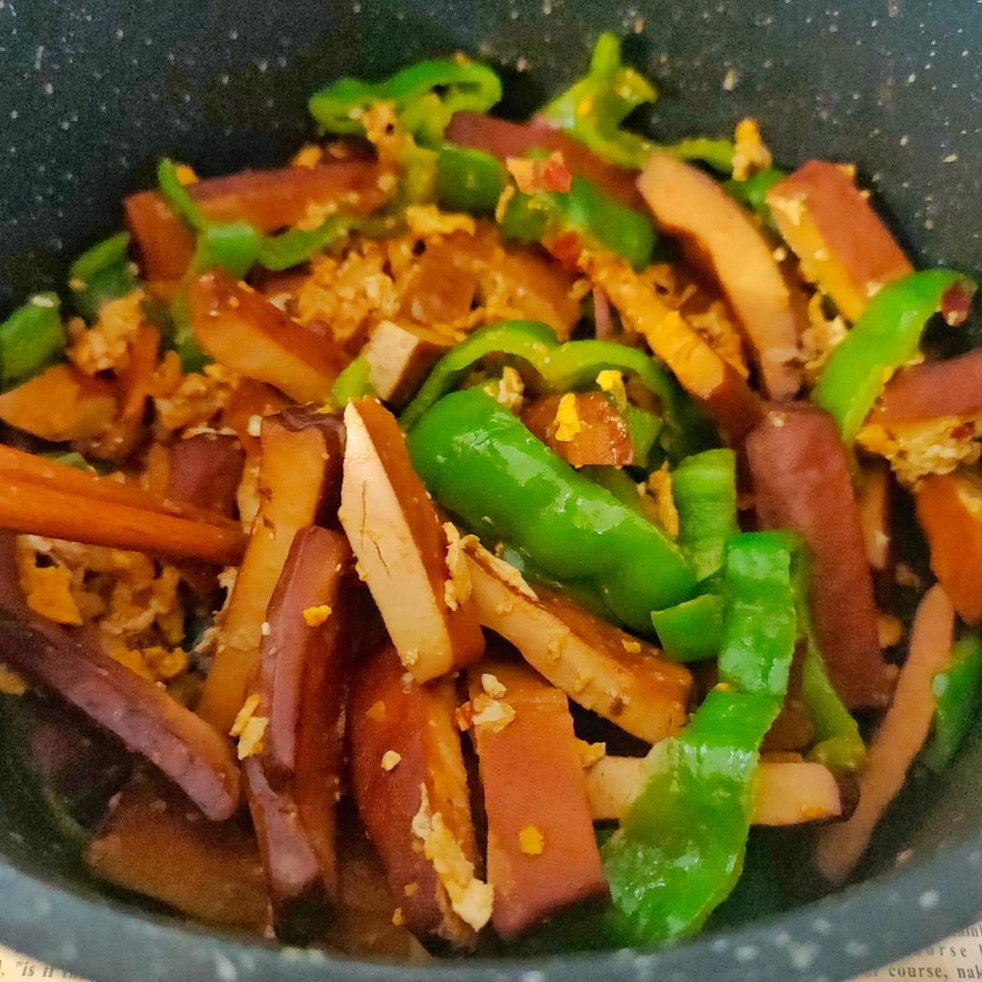 青椒炒豆干