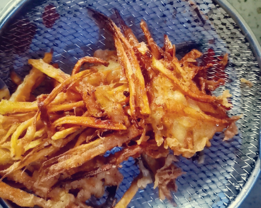 炸红薯条（螃蟹脚）的做法