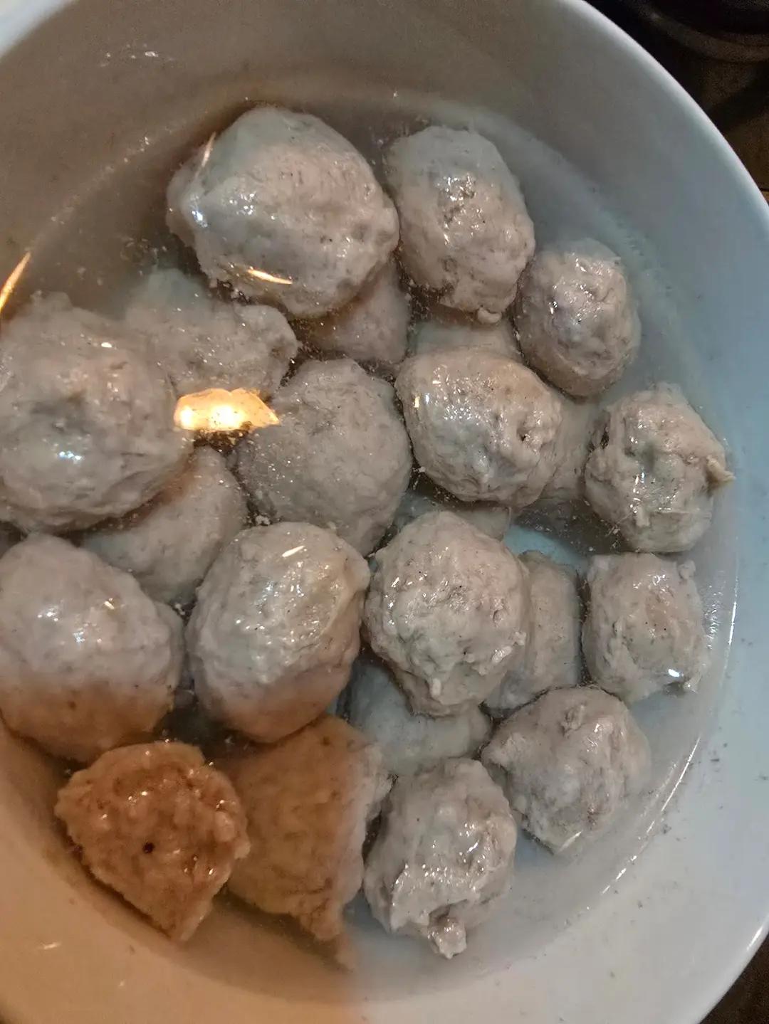 Q弹十足的牛肉丸～零失败