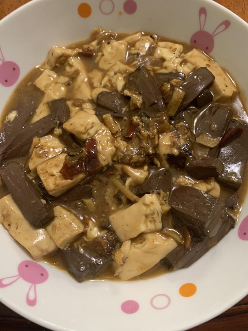 超级好吃的鸭血豆腐