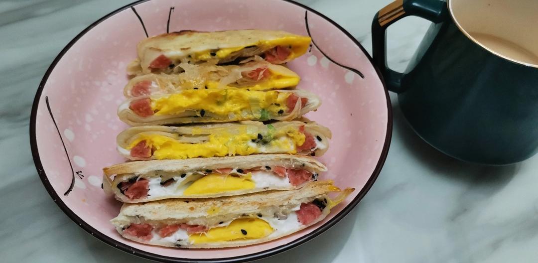 早餐鸡蛋饼   几分钟搞定   清淡不油腻    营养筋道又好吃   附细节视频