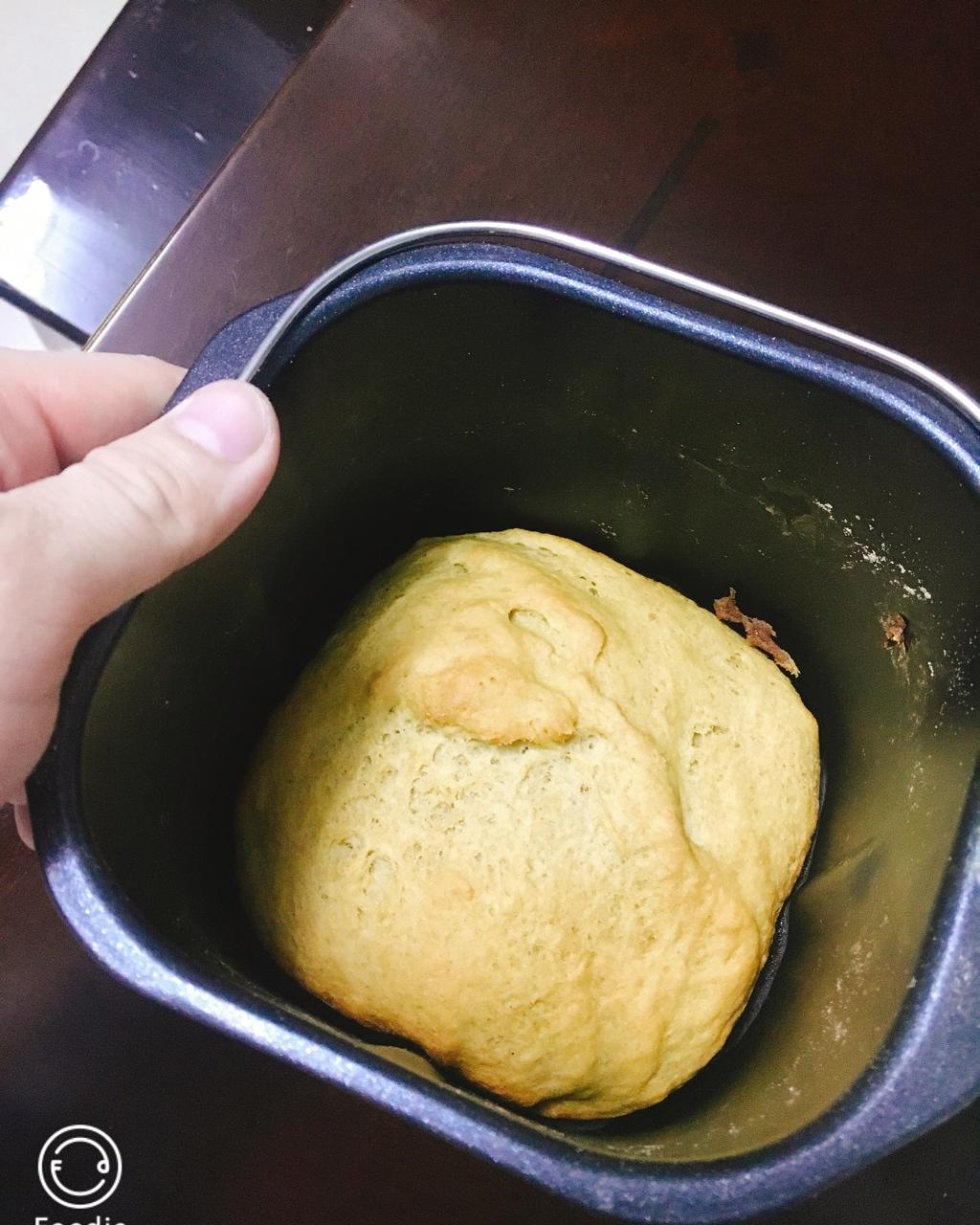 减肥人士首选面包机版全麦面包