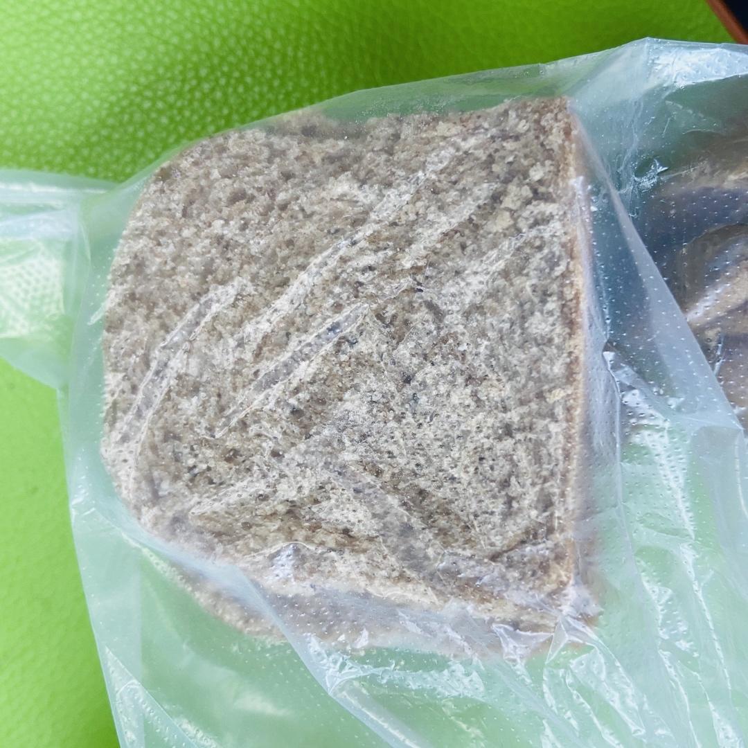 手揉无油无糖牛奶全麦面包