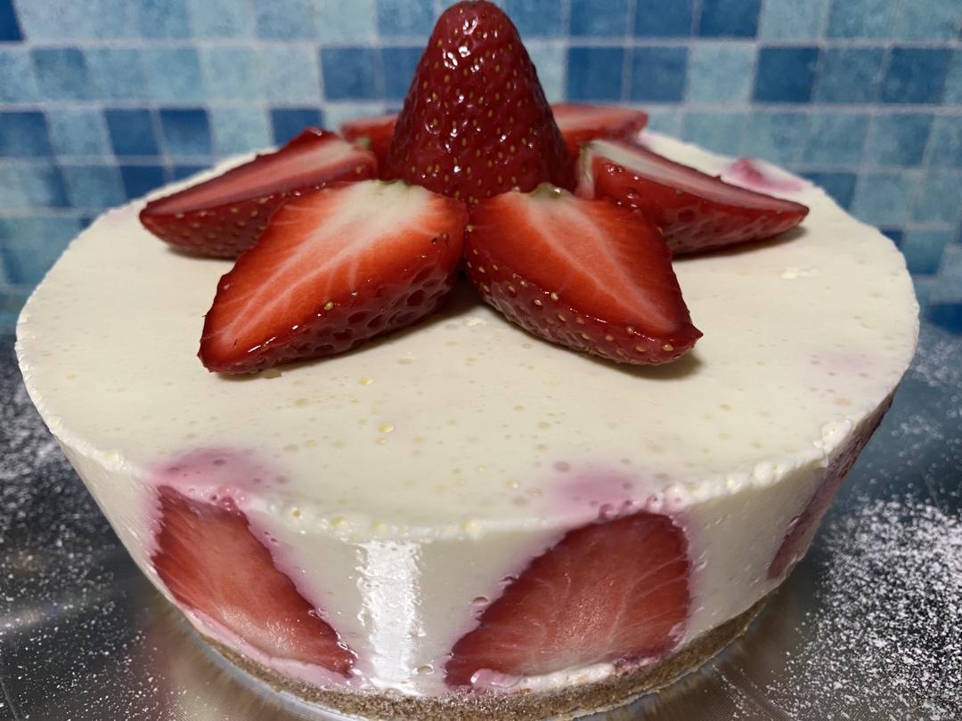 草莓芝士蛋糕（6寸）